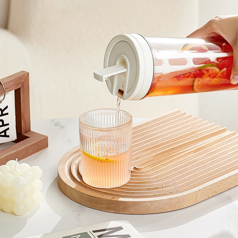 ماكينة صنع القهوة الباردة اليد - مراجعة Cold Brew Bottle وسعره