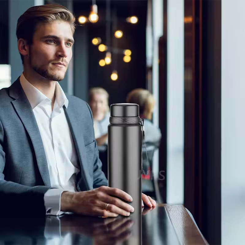 زجاجة ماء حرارية سعة 1000 مل ت - مراجعة Cold Brew Bottle وسعره